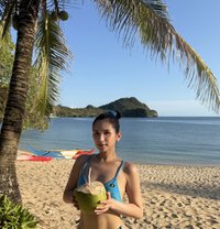 baby girl Astrid - puta in Manila