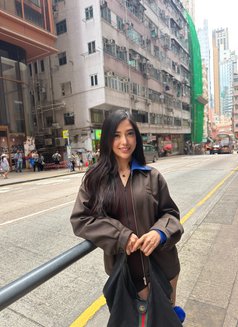 Baby girl just arrived - escort in Hong Kong Photo 27 of 27