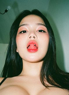 Baby Girl Mia - escort in Manila Photo 5 of 8