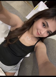 Baby Girl Sofie - Transsexual escort agency in Riyadh Photo 3 of 6