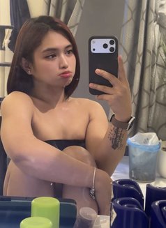 Baby Girl Sofie - Transsexual escort agency in Riyadh Photo 9 of 16