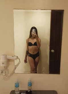 Baby Jam - Transsexual escort in Manila Photo 3 of 8