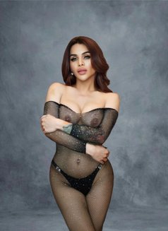 BABY LET’S FUCK AND CUM TOGETHER - Transsexual escort in Dubai Photo 2 of 30