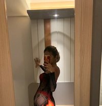 Baby Moza feminine Versatile - Acompañantes transexual in Bali