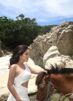 Baby Nixxy - Transsexual escort in Manila Photo 6 of 11