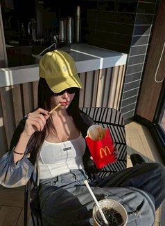 Baby Pearl 🧚🏻‍♀️ - escort in Hua Hin Photo 1 of 10