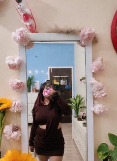 Baby Rexa Premium and VIP ESCORT - puta in Guwahati Photo 2 of 5