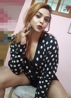 Baby Silk - Transsexual escort in Kolkata Photo 1 of 20