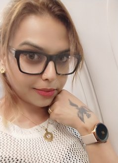 Baby Silk - Transsexual escort in Kolkata Photo 16 of 16