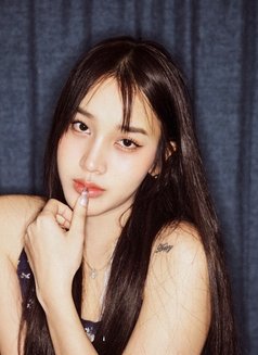 Baby Sing - puta in Shanghai Photo 11 of 11