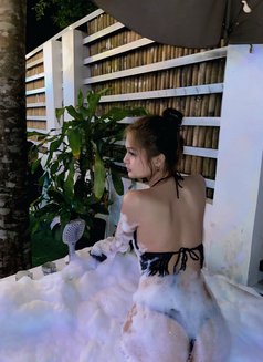 Baby Vee - Transsexual escort in Manila Photo 10 of 10