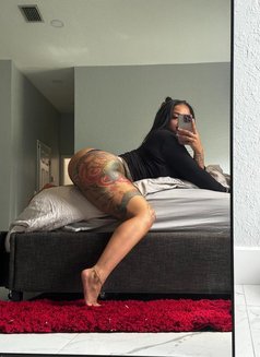 Baby West - escort in Okinawa Island Photo 3 of 3