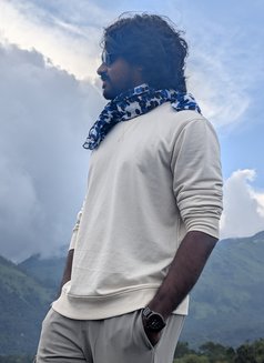 BabyYaga - your friendly companion - Male escort in Chennai Photo 1 of 4