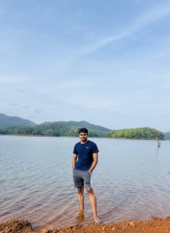 BabyYaga - your friendly companion - Male escort in Chennai Photo 2 of 4
