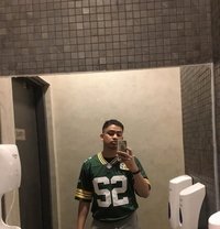 Babyboy - Male escort in Manila