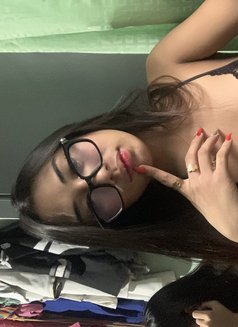 Babygirl Brei - puta in Manila Photo 2 of 4