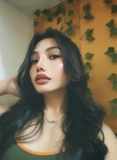 Babygirl Dior - Transsexual escort in Makati City Photo 3 of 6