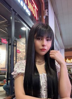 Babygirl - Transsexual escort in Dubai Photo 1 of 8