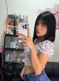 Babygirl - Transsexual escort in Dubai Photo 4 of 8