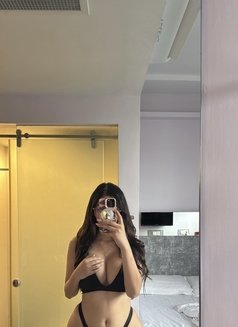 Babygirl with a big boobs and ass - escort in Singapore Photo 6 of 6