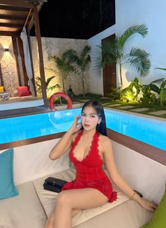 Sofia (camshow content, meet) - escort in Makati City Photo 5 of 10