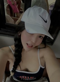 babygirl sofia ( meet&camshow) - escort in Manila Photo 2 of 7