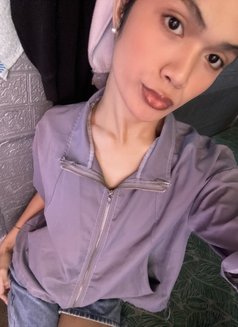 Babyjuanacamshows - Transsexual escort in Manila Photo 6 of 8