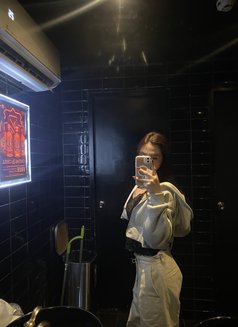 Babyjuanacamshows - Transsexual escort in Manila Photo 8 of 8