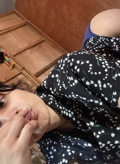 Babyjuanacamshows - Transsexual escort in Manila Photo 10 of 10