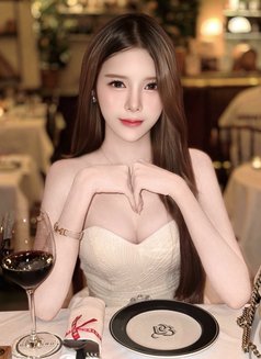 Babypeach ,versatile full functional - Transsexual escort in Bangkok Photo 12 of 14