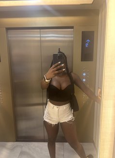 Babyptt123 - puta in Pattaya Photo 2 of 3