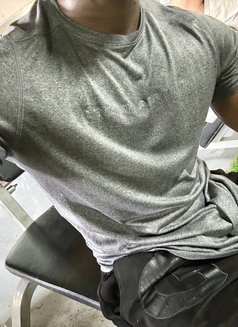 Manly - Male escort in Riyadh Photo 2 of 3