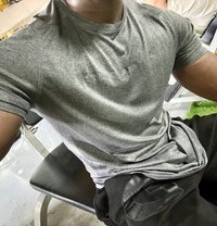 Manly - Male escort in Riyadh