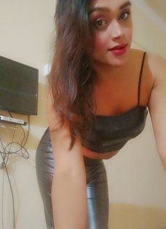 Active big kok jiya - Transsexual escort in Kolkata Photo 14 of 22