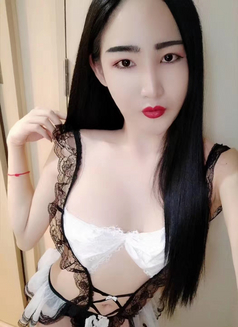 Ladyboy in shanghai now - Transsexual escort in Shanghai Photo 16 of 19