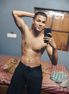 Bad Boy - Acompañantes masculino in Kolkata Photo 2 of 3