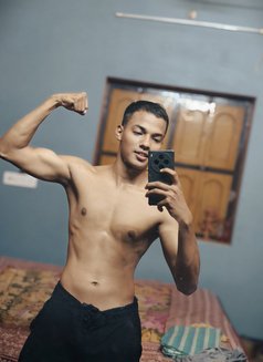 Bad Boy - Acompañantes masculino in Kolkata Photo 3 of 3