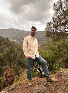 Bad Xperts - Male escort in New Delhi Photo 3 of 3