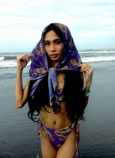 Badass Xy - Acompañantes transexual in Makati City Photo 14 of 29