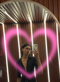 Baddie - Male escort in Gurgaon Photo 7 of 15
