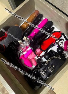 Badgirlcashina - Transsexual escort in Nairobi Photo 13 of 13