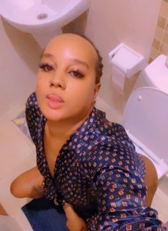 Badgirlcashina - Transsexual escort in Nairobi Photo 3 of 10