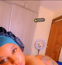 Badgirlcashina - Transsexual escort in Nairobi