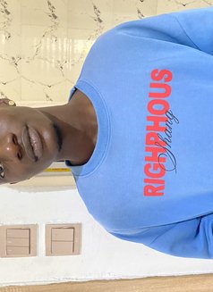 Badtrans - Acompañantes transexual in Abuja Photo 5 of 6
