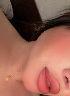 Baegeisha - puta in Yokosuka Photo 1 of 3