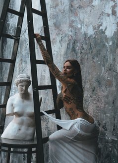 Bagira - escort in Hong Kong Photo 2 of 9