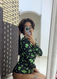 Bai New in Muscat - puta in Muscat Photo 2 of 21