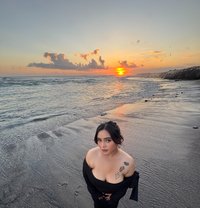 Balinese Big Boobs - puta in Bali