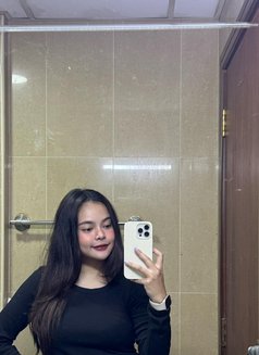 Balla - escort in Al Manama Photo 6 of 9