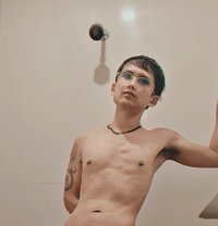 Ballnyny - Masajista in Phuket